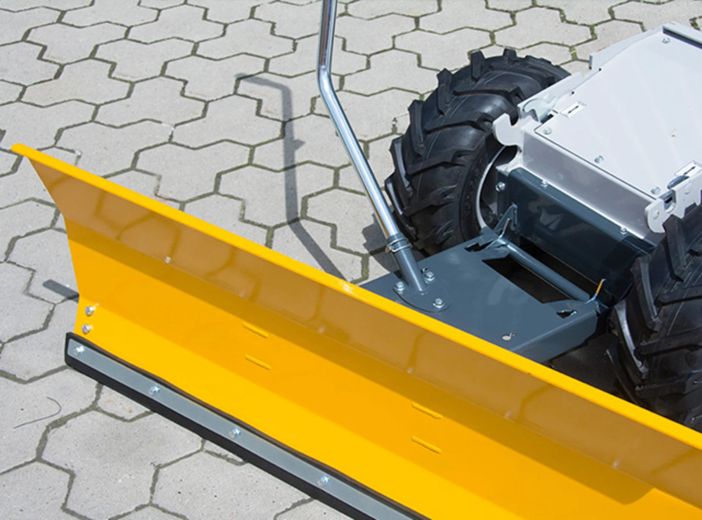 Bergmann Schneeschild 50601 for C301 (1005e)